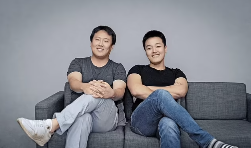 Pendiri Terraform Labs, Daniel Shin (kiri) dan Do Kwon (kanan)